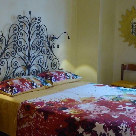 Casa Clemente In Cit Turin - Vicino A Porta Susa E Metro Екстер'єр фото