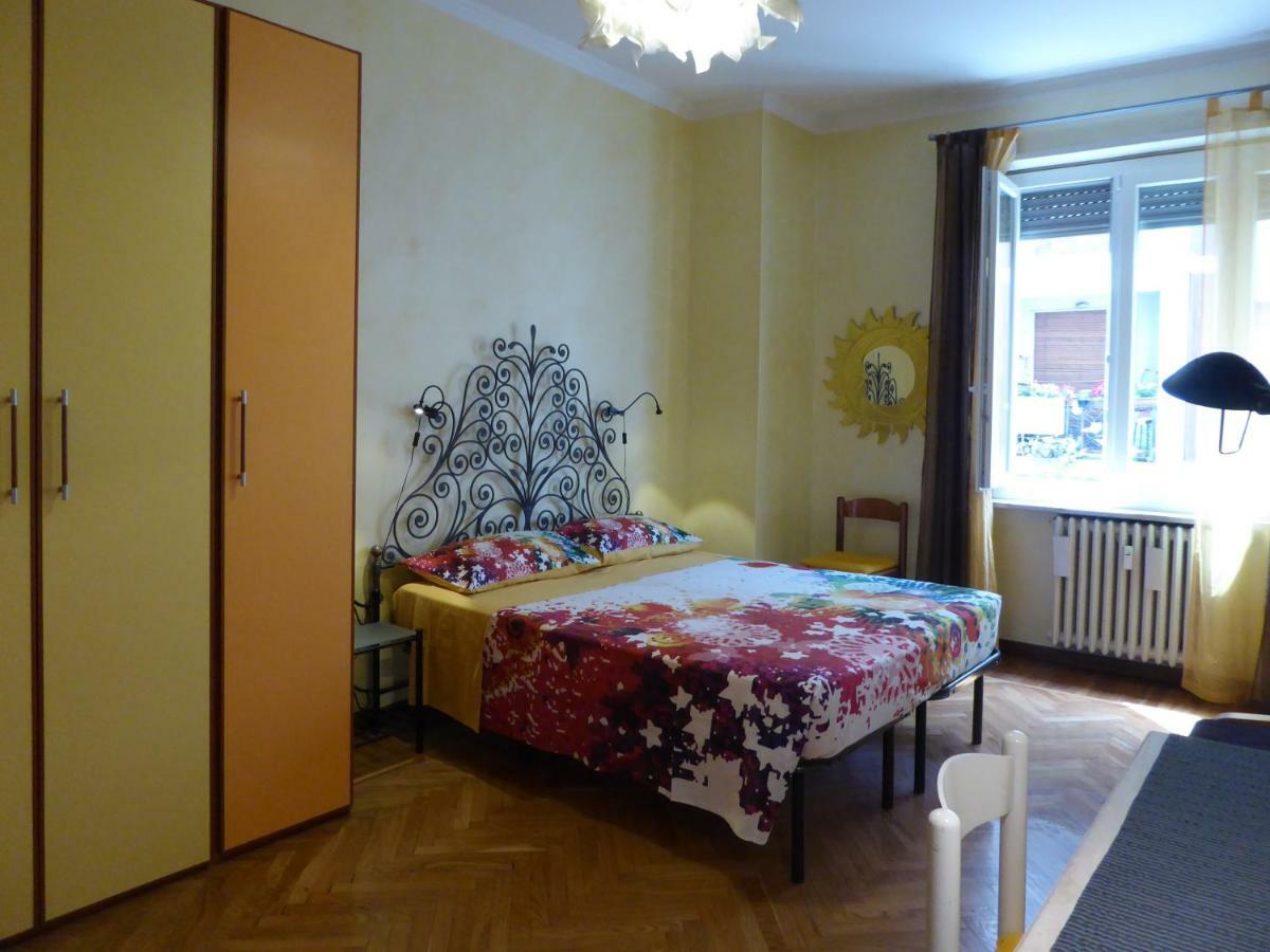 Casa Clemente In Cit Turin - Vicino A Porta Susa E Metro Екстер'єр фото